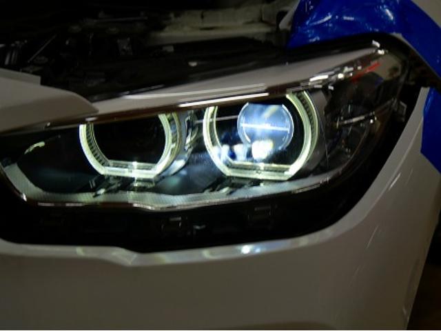 愛知県　豊明市　名古屋市　天白区　BMW　ヘッドライト　水滴　曇り　水　結露　雨漏れ　水入り　修理　F20　1シリーズ　ＢＭＷ　１シリーズ　ライト・ウィンカー類修理・整備　