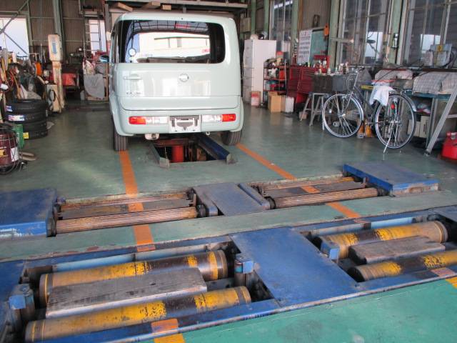 車検ライン完備！しっかりと検査を行います