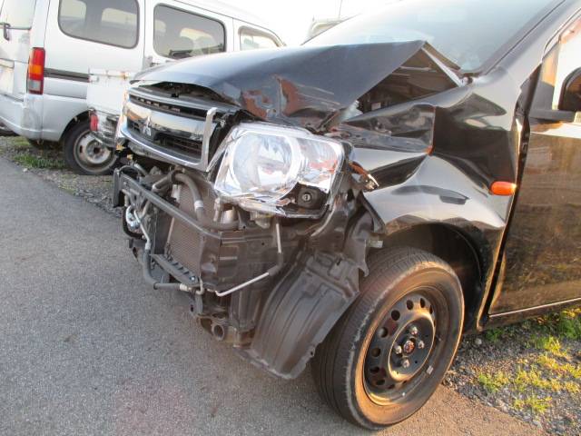 大破したお車もまずはご相談下さい、乗り換えるか、修理するか、当店スタッフが親身になってお受け致します