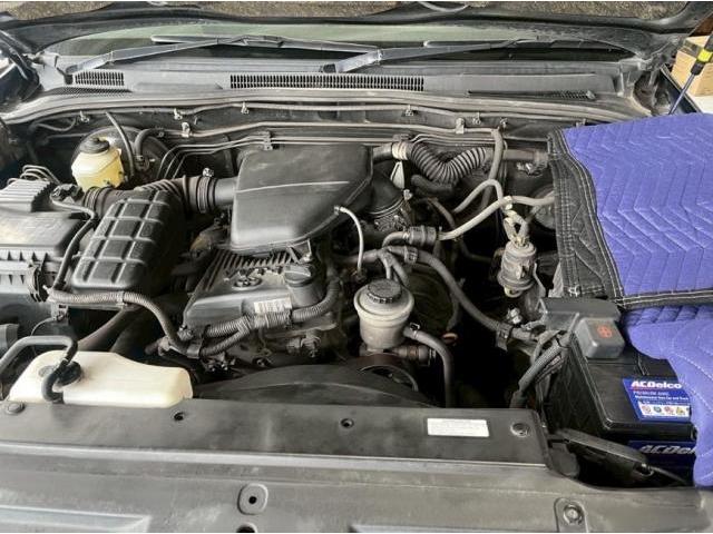 【トヨタ　ハイラックスサーフ】冷却水　クーラント　水漏れ　ウォーターバイパスパイプ　インテークマニホー　修理　愛知県　知多市　autosalon Whips　オートサロンウィップス　東海　常滑　半田　知多半島　整備　修理　メンテナンス　点検