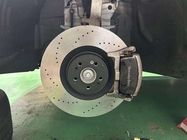 メルセデスベンツ　GLE  ブレーキ鳴き音　研磨
清須市　一宮市　稲沢市　名古屋市　中村区　西区　南区　北名古屋市　あま市　中川区　緑区