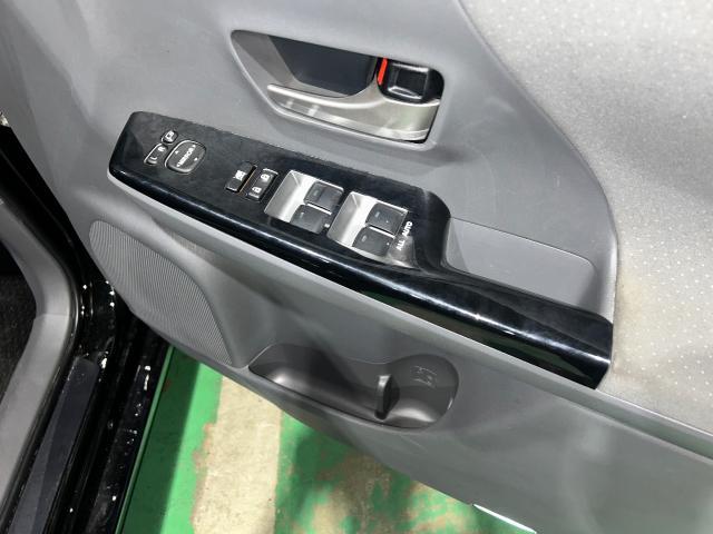 トヨタ プリウスα 内装品取付 インテリアパネル取付
清須市 稲沢市 一宮市 名古屋市 中村区 西区 北区 中川区 あま市 緑区 天白区 港区