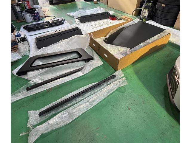 三菱　トライトン　キャノピー取付
清須市　稲沢市　一宮市　名古屋市　中村区　西区　北区　中川区　あま市　緑区　天白区　港区