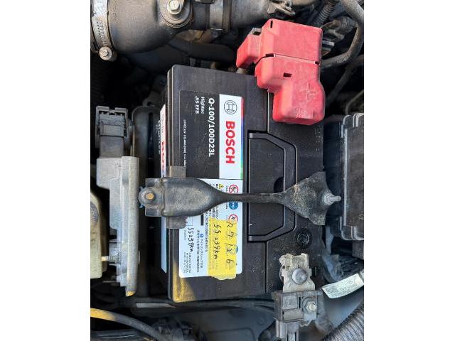 日産　ノート　外装品　フロントタイヤ組み換え　ローテーション　バッテリー交換
清須市　稲沢市　一宮市　名古屋市　中村区　西区　北区　中川区　あま市　緑区　天白区　港区