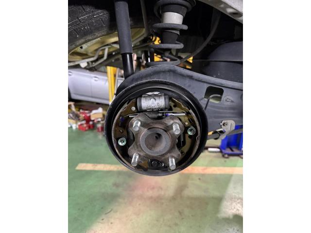 スズキ　エブリイ　車検 　カスタム　全塗装　タイヤ交換　ホイール塗装　