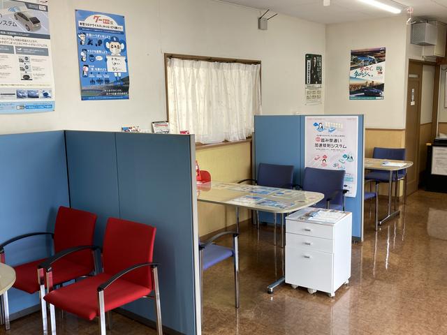 トヨタカローラ名古屋 U-Car刈谷(6枚目)