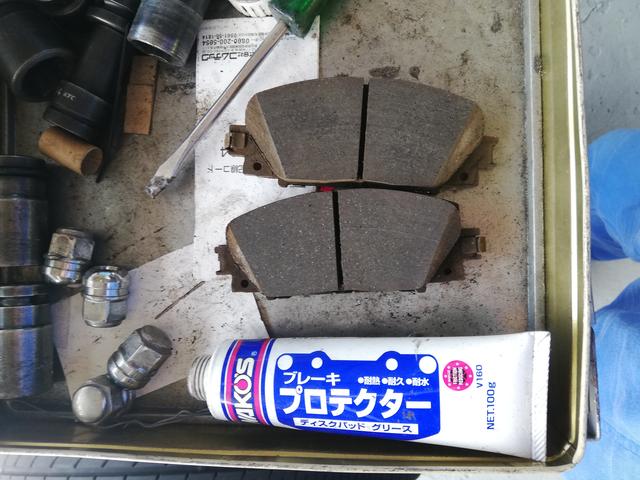 トヨタ　ＮＣＰ１６０Ｖ　プロボックス　ブレーキローター研磨　四日市市
