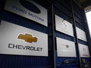 現地アメリカまで実際に車を仕入れに行くため確実な在庫を仕入れることができております！