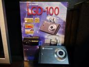 各種カー用品も販売・展示しております。