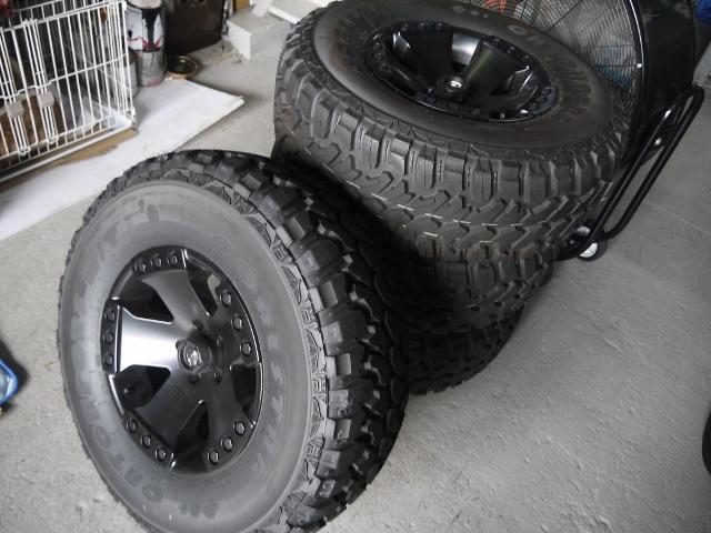 大型のタイヤ交換もご相談下さい！