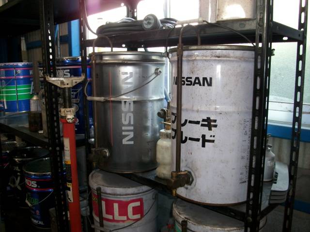 各種オイル取り揃えております。お客様のお車に合ったオイルご用意致します☆