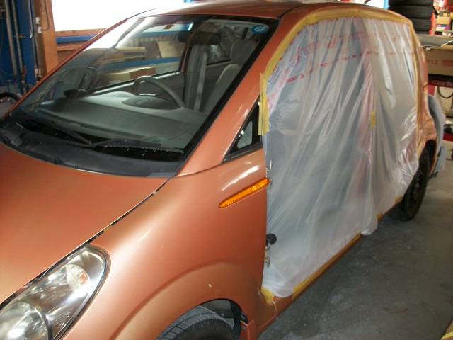 板金お任せください！見積もり無料、代車無料☆