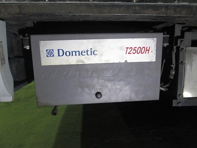 キャンピングカー！！Ｄｏｍｅｔｉｃ　トラベラー２５００Ｈ　オイル交換！！