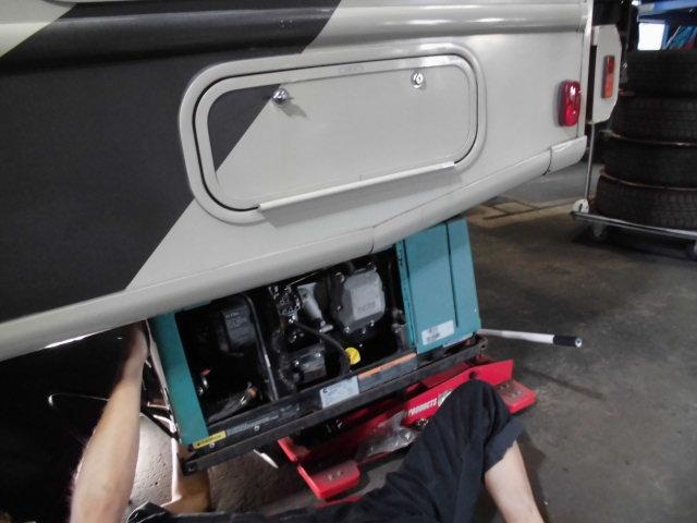 キャンピングカー!!オナン発電機!!突然エンジンが止まり キャンピングカー!!オナン発電機!!突然エンジンが止まり