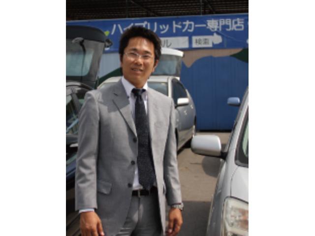 スタッフ紹介3
