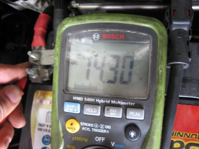 フィアット500C　ハンドルが重い／警告灯点灯　 修理記録 | 岐阜　岐南　各務原　関　愛知　名古屋　滋賀 彦根 三重 鈴鹿 富山 石川 金沢 京都 大阪 修理 整備