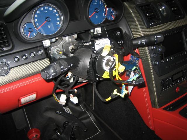 マセラティ クアトロポルテ 車検整備記録（各種オイル・消耗品・ウィンカーレバー交換）｜岐阜　岐南　各務原　関　愛知　名古屋　滋賀 彦根 三重 鈴鹿 富山 石川 金沢 京都 大阪 修理 整備
