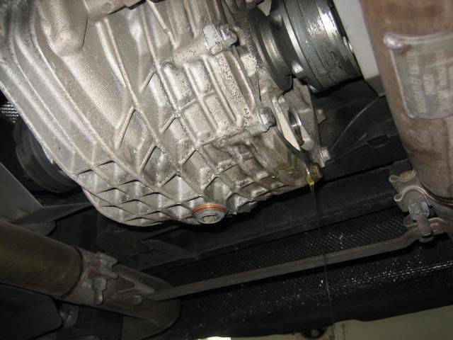 マセラティ クアトロポルテ 車検整備記録（各種オイル・消耗品・ウィンカーレバー交換）｜岐阜　岐南　各務原　関　愛知　名古屋　滋賀 彦根 三重 鈴鹿 富山 石川 金沢 京都 大阪 修理 整備
