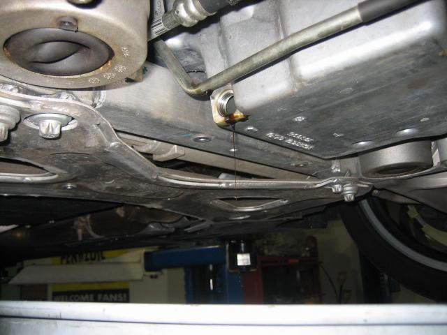 マセラティ ギブリ　車検整備記録｜岐阜　岐南　各務原　関　愛知　名古屋　滋賀 彦根 三重 鈴鹿 富山 石川 金沢 京都 大阪 修理 整備