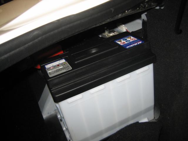 ロータスエリーゼ　エンジンオイル・フィルター交換／エンジン始動不良｜岐阜　岐南　各務原　関　愛知　名古屋　滋賀 彦根 三重 鈴鹿 富山 石川 金沢 京都 大阪 修理 整備