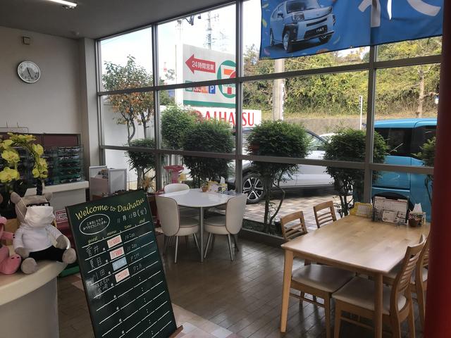 ダイハツ桑名西 サンビシモータース(株)(5枚目)