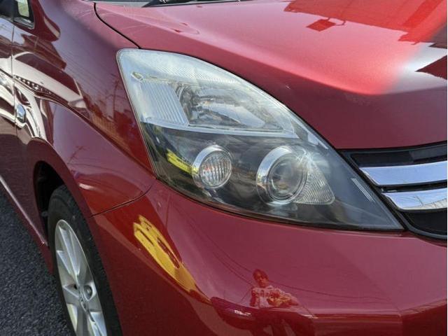 トヨタ　アイシス　板金・外装補修　塗装　ヘッドライト　くすみ除去　ベンツ　BMW　アウディ　マセラティ　ポルシェ　一宮市　稲沢市　北名古屋市　名古屋市　岩倉市　江南市　津島市　あま市　清須市