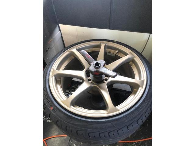 ニッサン　スカイライン
チェックランプ　タイヤ交換　USB取り付け
