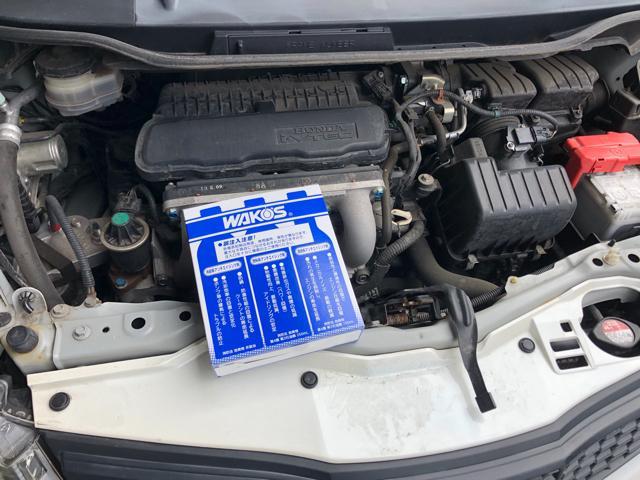 ホンダ　フィット　シートassy交換　オイル交換