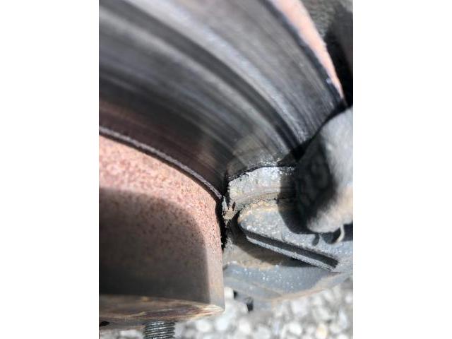 ホンダ　ライフ　足回りから音　　修理