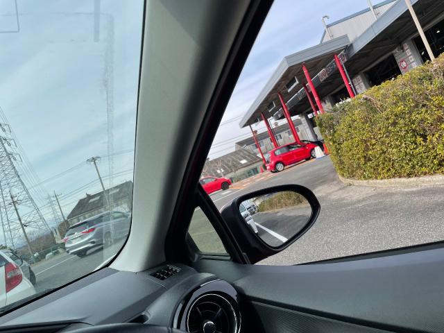 トヨタ　アクア　車検等　安い