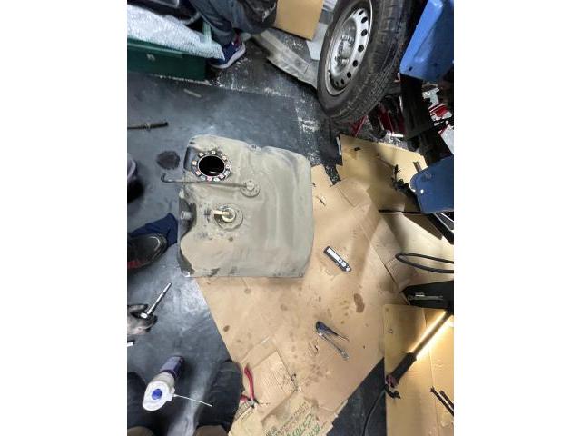 ホンダ　アクティトラック　燃料タンク　交換持ち込み　イグニッション　クリーニング