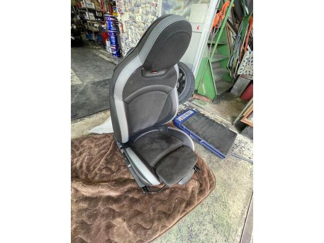 ＭＩＮＩ　内装品取付