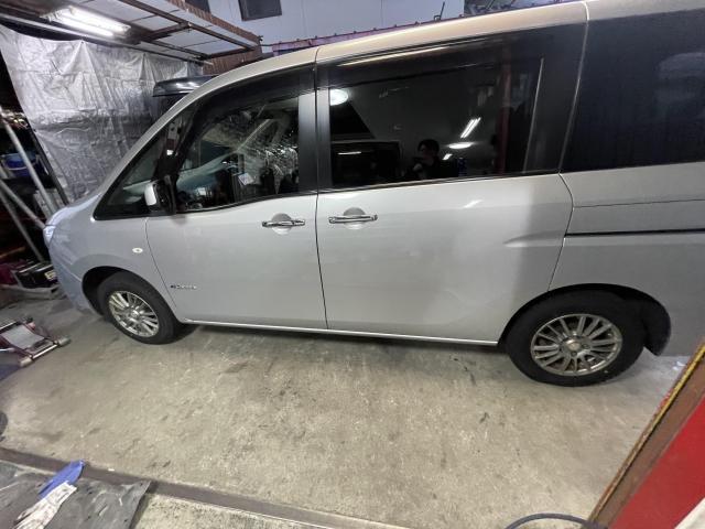 セレナ　ホイール・タイヤ交換