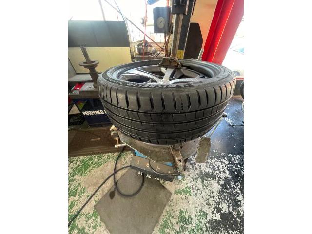 ３０８　ホイール・タイヤ交換