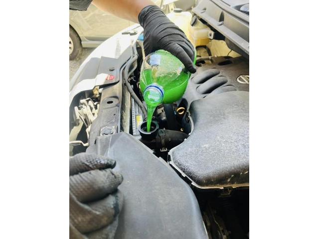 日産　セレナ　電装系修理