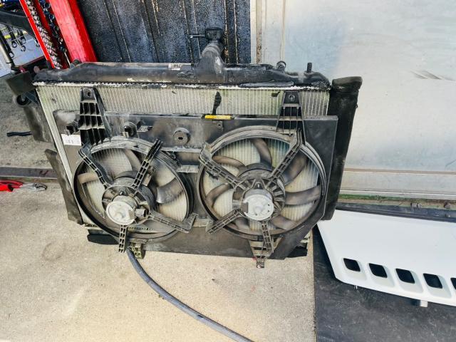 日産　セレナ　電装系修理