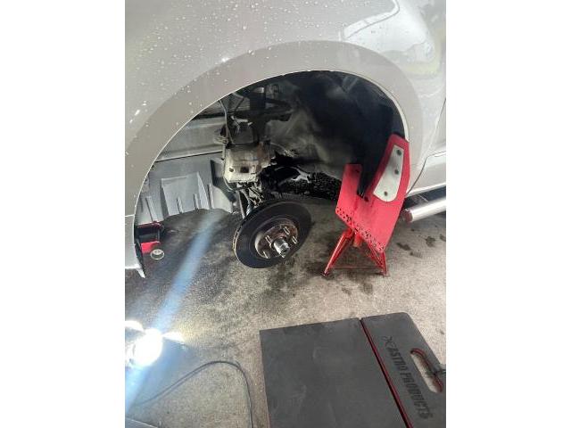 三菱　デリカＤ：５　外装品・エアロパーツ取付