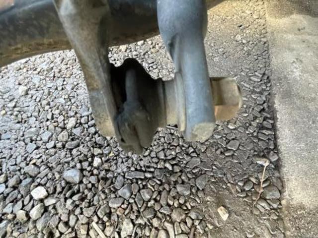 トヨタ　プリウス　ホイール・タイヤ交換　オイル交換。　エレメント交換