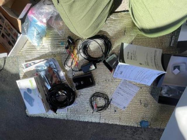 トヨタ　ライズ　・ETC・ドラレコ取付　社外オートパーキング　テレビキャンセラー取り付け　新車