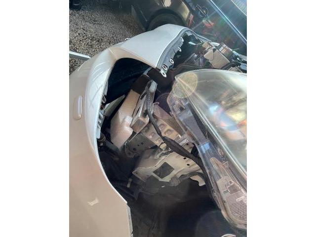 トヨタ　プリウス　ライト・ウィンカー類交換