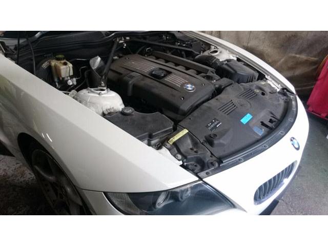 【名古屋市港区】BMW Z4のオイル交換ならアジア自動車へ♪