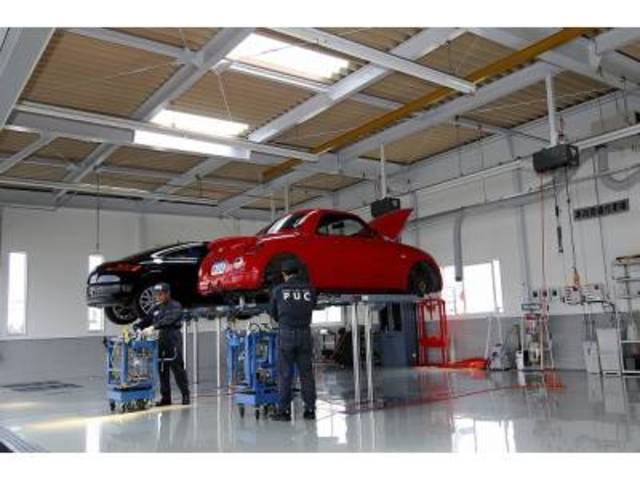 最新の装備でお車の高品質を保ちます。