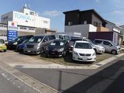 展示場＆車両置き場。