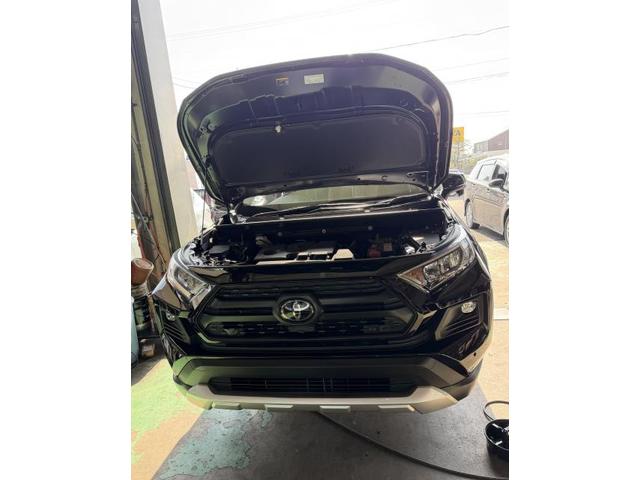 長久手市・尾張旭市・瀬戸市　トヨタ　ＲＡＶ４　車検整備
