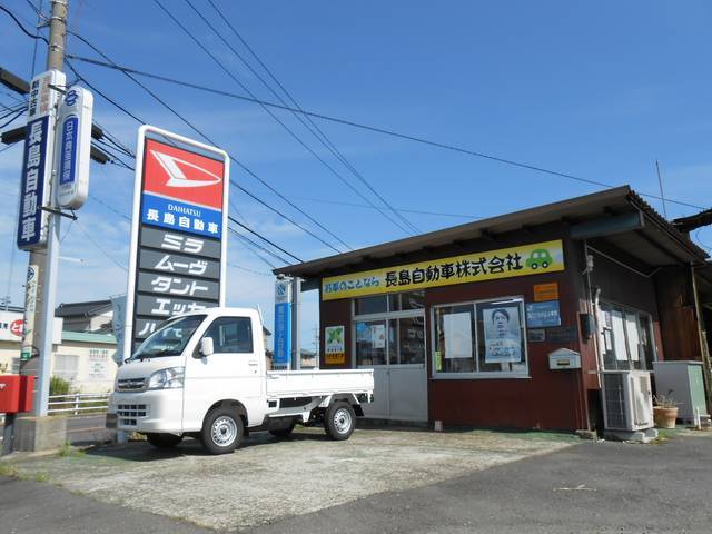 新車、中古車ももちろん販売しております。