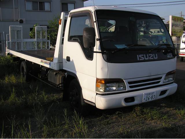 キャリアカーも完備しています。納車・引き取りも致します。