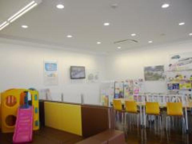 ホンダカーズ東海 半田青山店(4枚目)