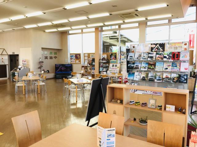 三重ダイハツ販売(株) 松阪駅部田店(4枚目)