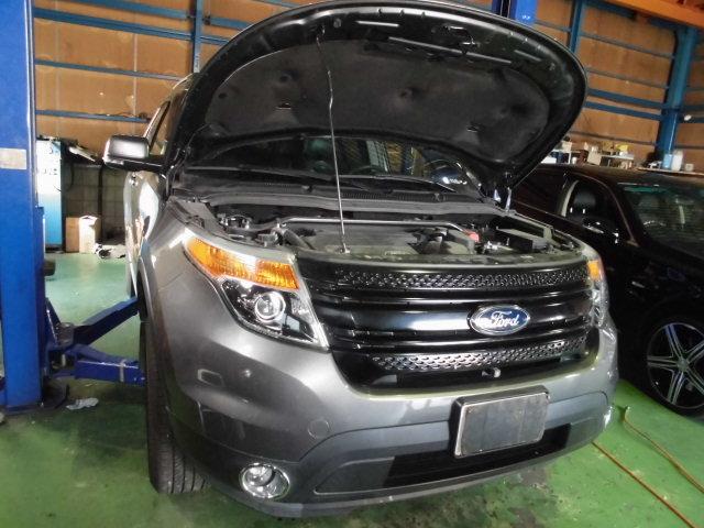 フォード　エクスプローラー　車検　オイル漏れ　愛知県　小牧市　アメ車の修理はワイエスオートサービス