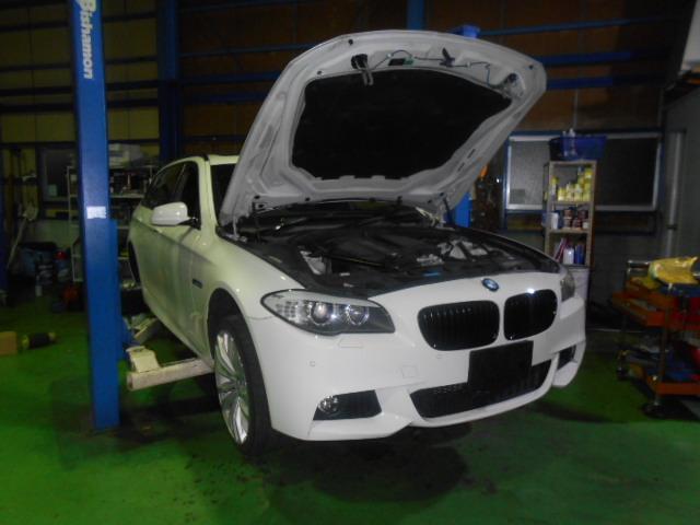 BMW 535 F11 車検　車高が下がる　修理　愛知県　小牧市　輸入車の修理はワイエスオートサービス